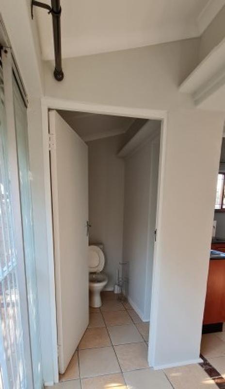 To Let 1 Bedroom Property for Rent in Strand Western Cape